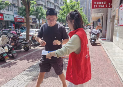 【诚信宣传】线上线下齐发力 诚信宣传入民心